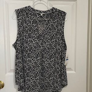 Chaus Black and White Sleeveless Tank Top